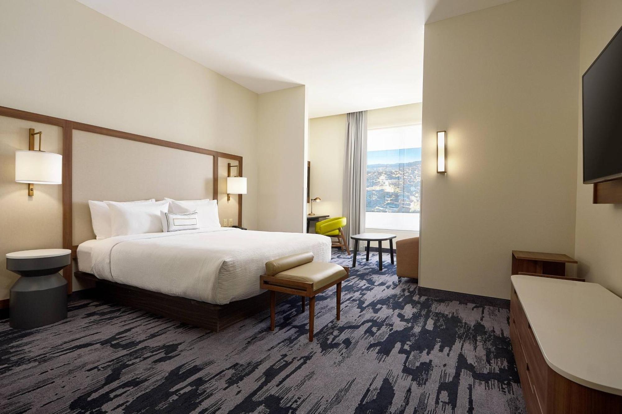 Fairfield Inn & Suites Silao Guanajuato Airport ภายนอก รูปภาพ